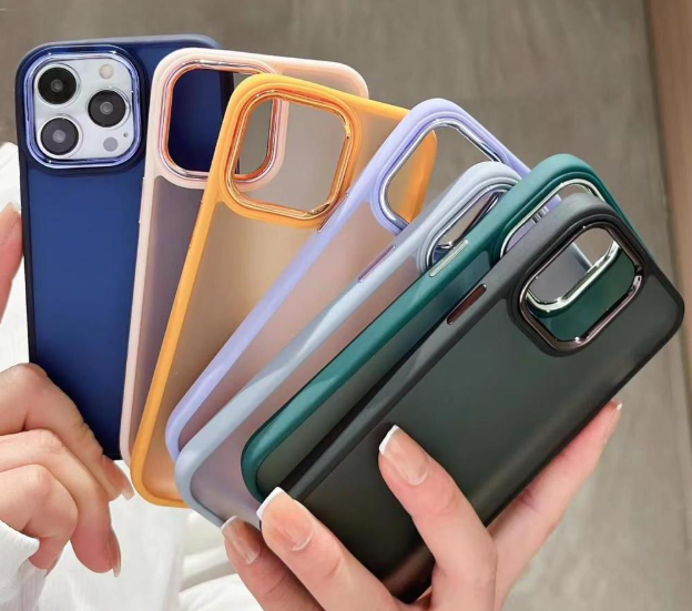 CAPA IPHONE 15 SPACE II